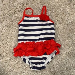 Skirted swim suit